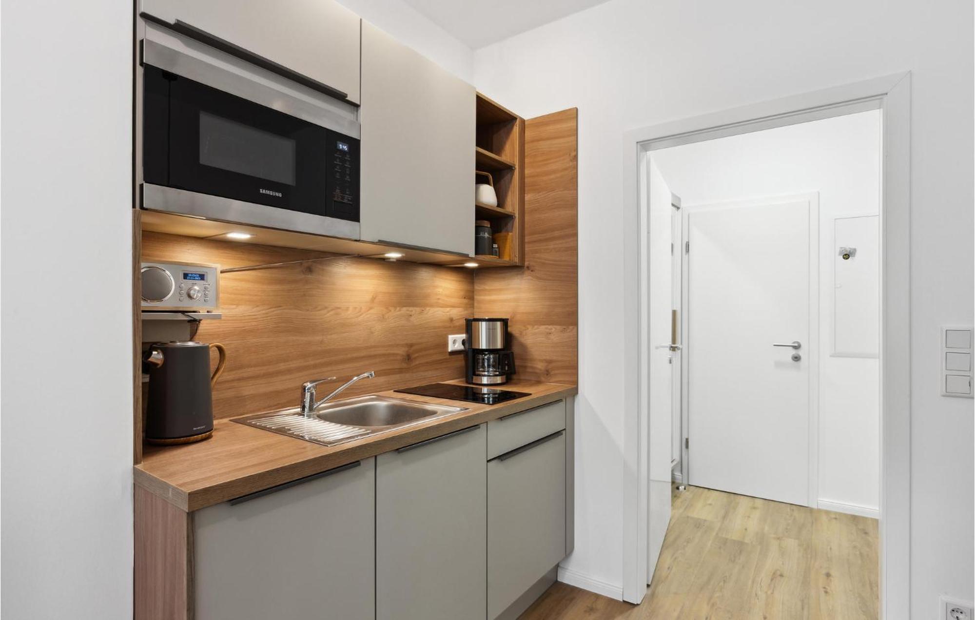 Pet Friendly Apartment In Naumburg With Kitchen 외부 사진