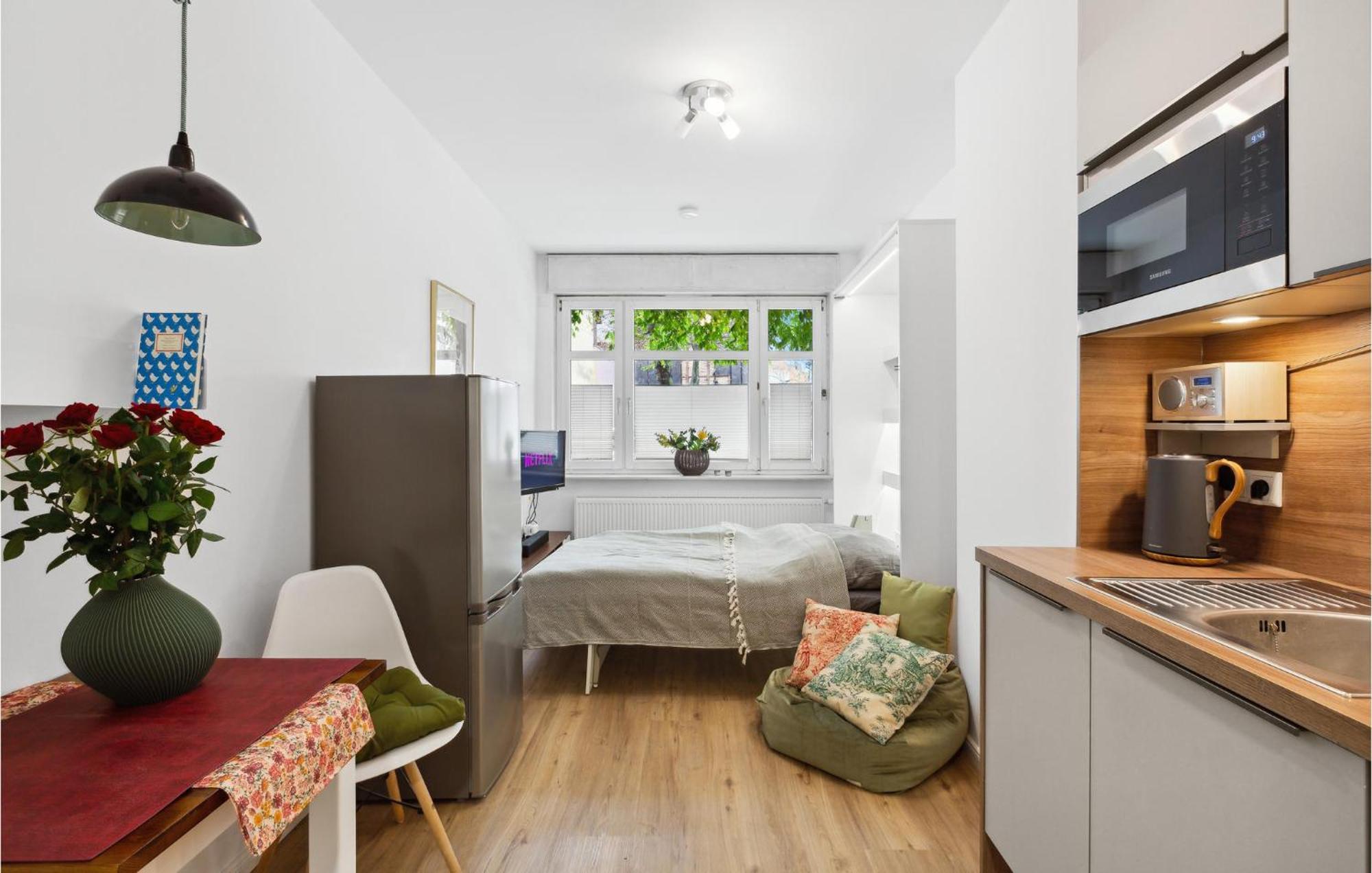 Pet Friendly Apartment In Naumburg With Kitchen 외부 사진